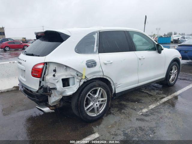 Photo 3 VIN: WP1AB2A20ELA58477 - PORSCHE CAYENNE 