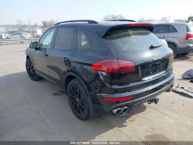 Photo 2 VIN: WP1AB2A20GLA93636 - PORSCHE CAYENNE 