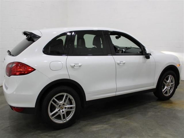 Photo 4 VIN: WP1AB2A21DLA83905 - PORSCHE CAYENNE 