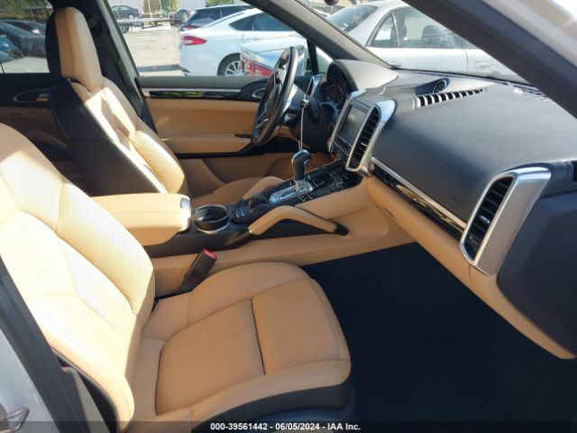 Photo 4 VIN: WP1AB2A21GLA94309 - PORSCHE CAYENNE 