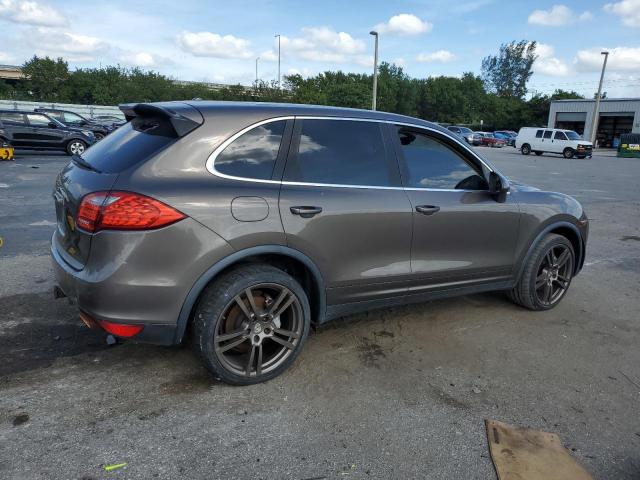 Photo 2 VIN: WP1AB2A22BLA52126 - PORSCHE CAYENNE S 