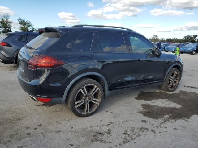 Photo 2 VIN: WP1AB2A22CLA42875 - PORSCHE CAYENNE S 