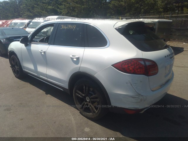 Photo 2 VIN: WP1AB2A22DLA85730 - PORSCHE CAYENNE 