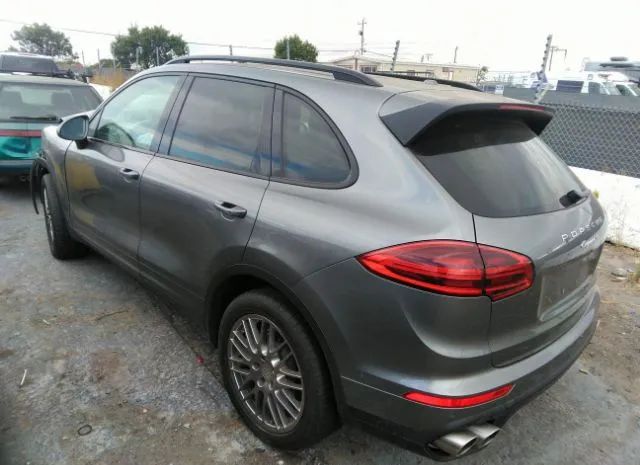 Photo 2 VIN: WP1AB2A22GLA94562 - PORSCHE CAYENNE 