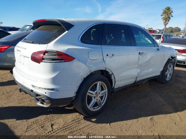 Photo 3 VIN: WP1AB2A22GLA95856 - PORSCHE CAYENNE 