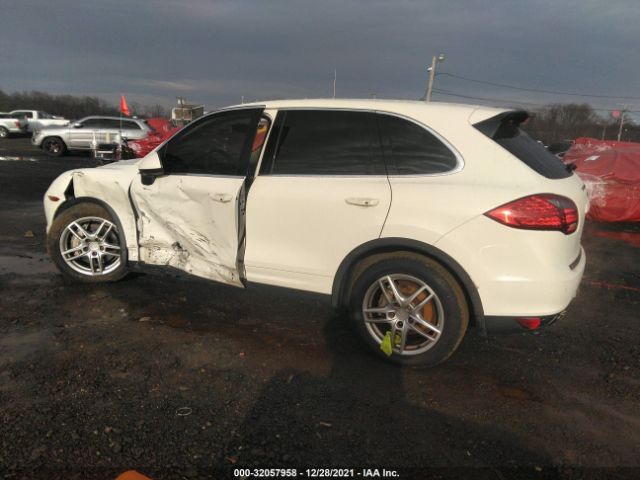 Photo 2 VIN: WP1AB2A23BLA43435 - PORSCHE CAYENNE 