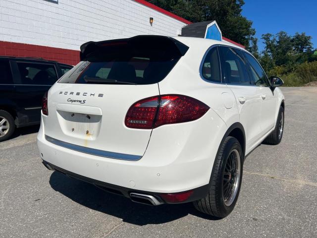 Photo 3 VIN: WP1AB2A23BLA48229 - PORSCHE CAYENNE S 