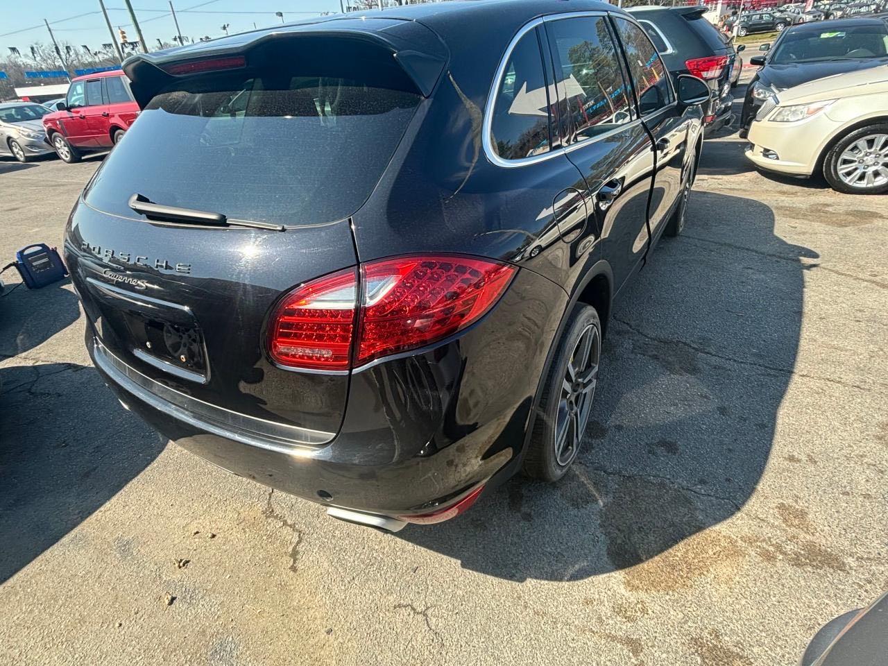 Photo 4 VIN: WP1AB2A23BLA51180 - PORSCHE CAYENNE 