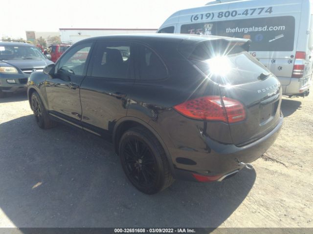 Photo 2 VIN: WP1AB2A25BLA44277 - PORSCHE CAYENNE 