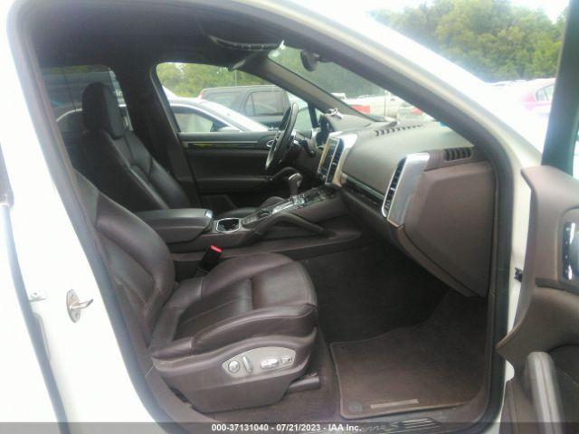 Photo 4 VIN: WP1AB2A25HLA53067 - PORSCHE CAYENNE 