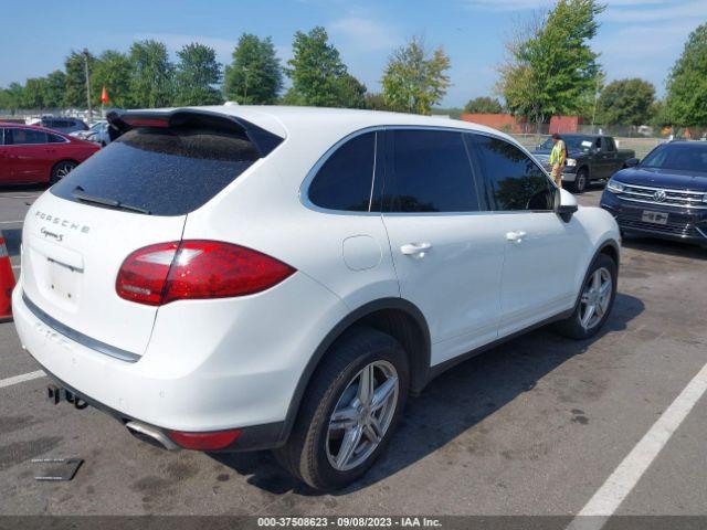 Photo 3 VIN: WP1AB2A27CLA47408 - PORSCHE CAYENNE 