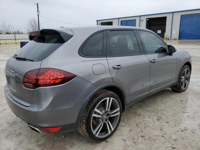 Photo 2 VIN: WP1AB2A27DLA85366 - PORSCHE CAYENNE 