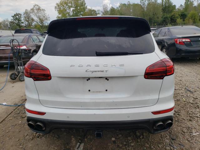 Photo 5 VIN: WP1AB2A27GLA93990 - PORSCHE CAYENNE S 