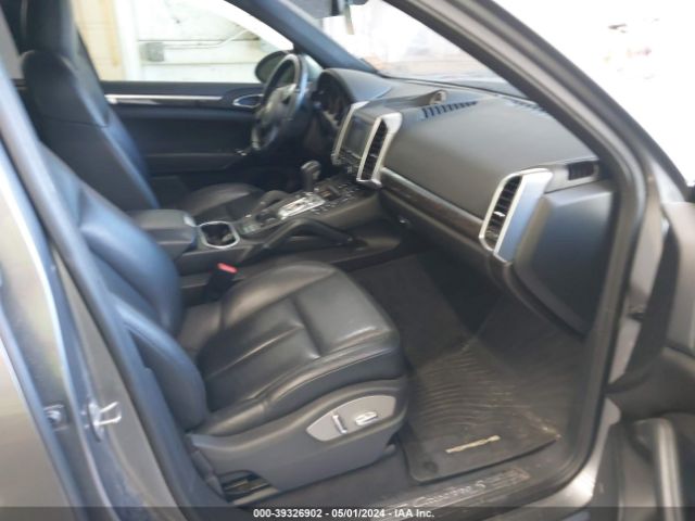 Photo 4 VIN: WP1AB2A28BLA43074 - PORSCHE CAYENNE 