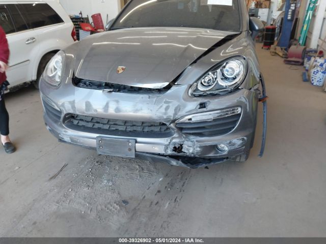 Photo 5 VIN: WP1AB2A28BLA43074 - PORSCHE CAYENNE 