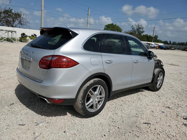 Photo 2 VIN: WP1AB2A28BLA45830 - PORSCHE CAYENNE 