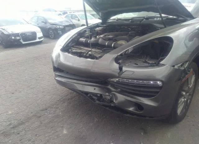 Photo 5 VIN: WP1AB2A28BLA55208 - PORSCHE CAYENNE 