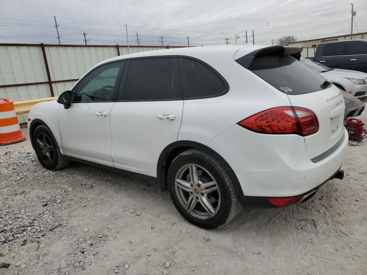 Photo 1 VIN: WP1AB2A28ELA58887 - PORSCHE CAYENNE 