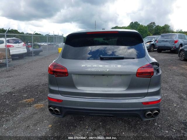 Photo 13 VIN: WP1AB2A28HLA50261 - PORSCHE CAYENNE 