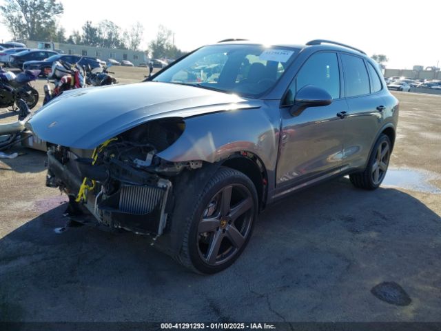 Photo 1 VIN: WP1AB2A28JLA60472 - PORSCHE CAYENNE 