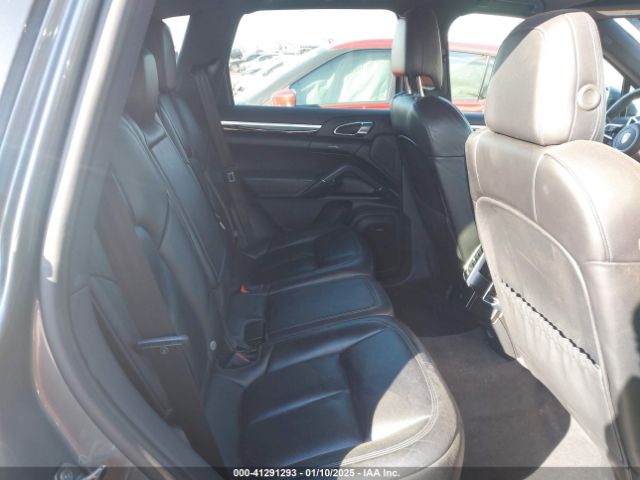 Photo 7 VIN: WP1AB2A28JLA60472 - PORSCHE CAYENNE 