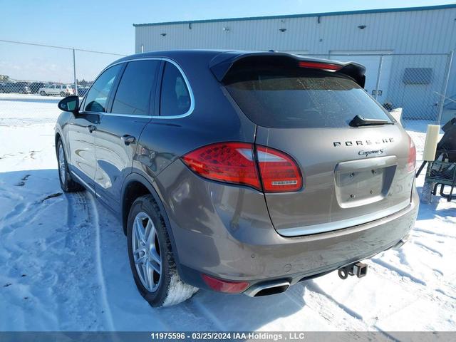 Photo 2 VIN: WP1AB2A29BLA42290 - PORSCHE CAYENNE S 