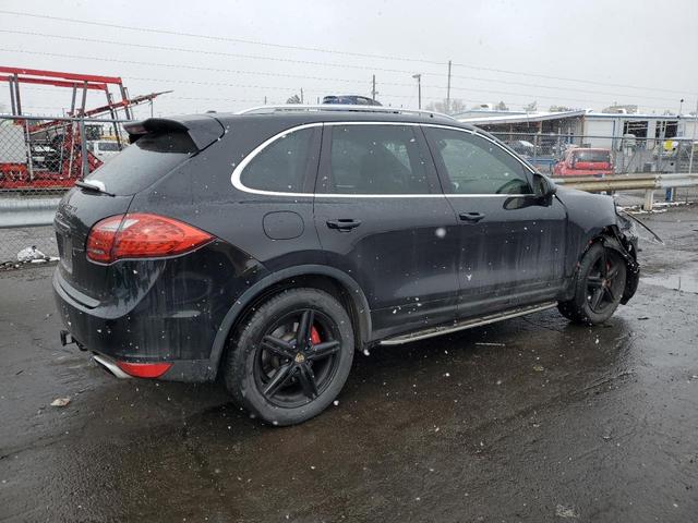 Photo 2 VIN: WP1AB2A29BLA55234 - PORSCHE CAYENNE 