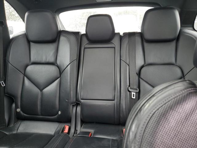 Photo 9 VIN: WP1AB2A29BLA55234 - PORSCHE CAYENNE 