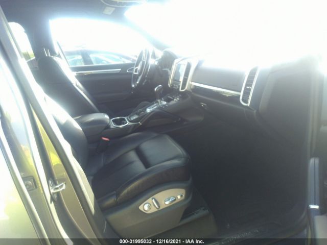 Photo 4 VIN: WP1AB2A29HLA52794 - PORSCHE CAYENNE 