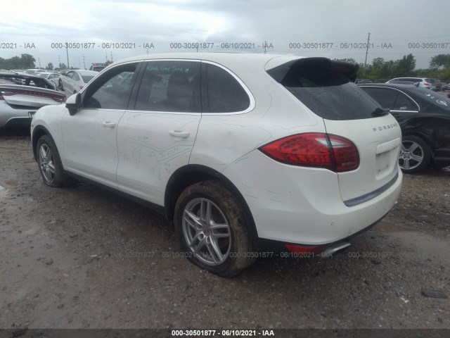 Photo 2 VIN: WP1AB2A2XCLA42767 - PORSCHE CAYENNE 