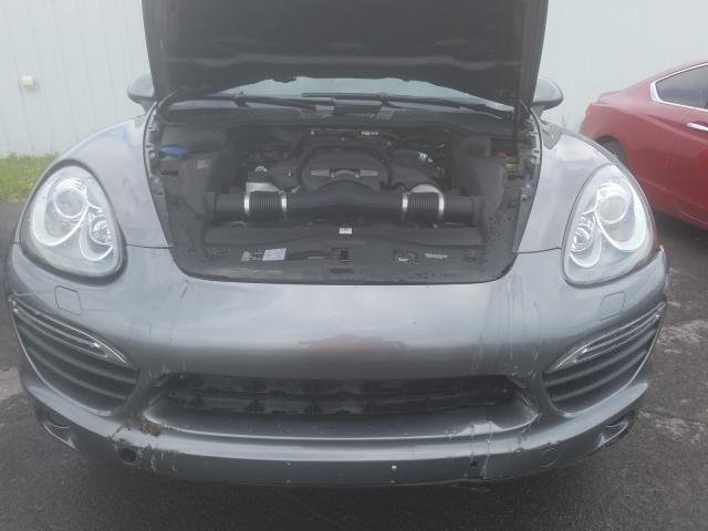 Photo 6 VIN: WP1AB2A2XCLA50058 - PORSCHE CAYENNE S 