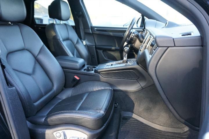 Photo 8 VIN: WP1AB2A50HLB16103 - PORSCHE MACAN SUV 