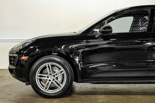 Photo 8 VIN: WP1AB2A51HLB13050 - PORSCHE MACAN 