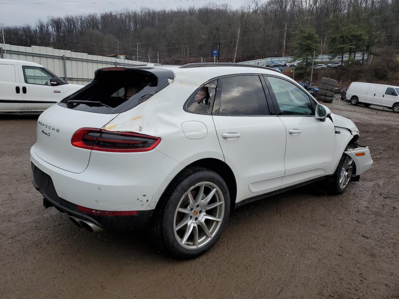 Photo 2 VIN: WP1AB2A52HLB13168 - PORSCHE MACAN 