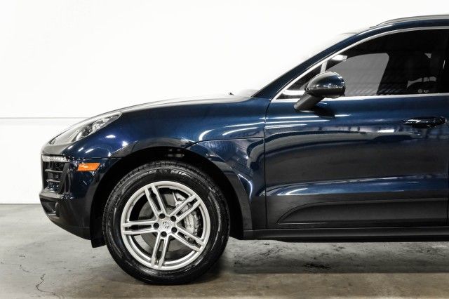 Photo 8 VIN: WP1AB2A53HLB13289 - PORSCHE MACAN 