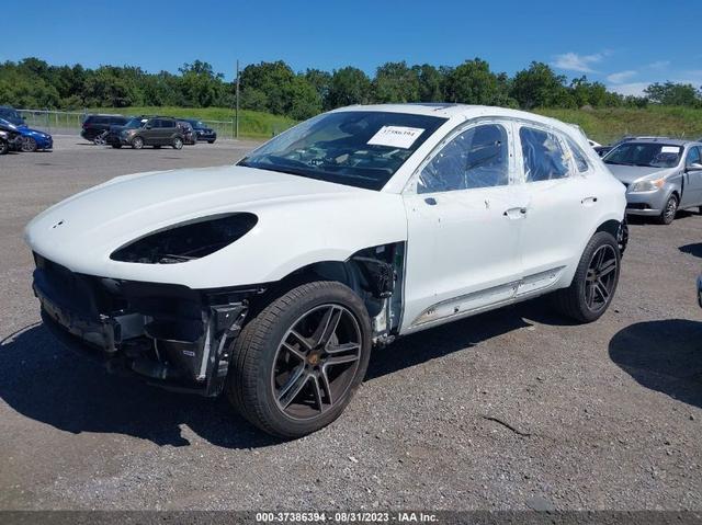 Photo 1 VIN: WP1AB2A53LLB34880 - PORSCHE MACAN 