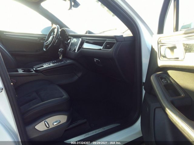 Photo 4 VIN: WP1AB2A54HLB13348 - PORSCHE MACAN 