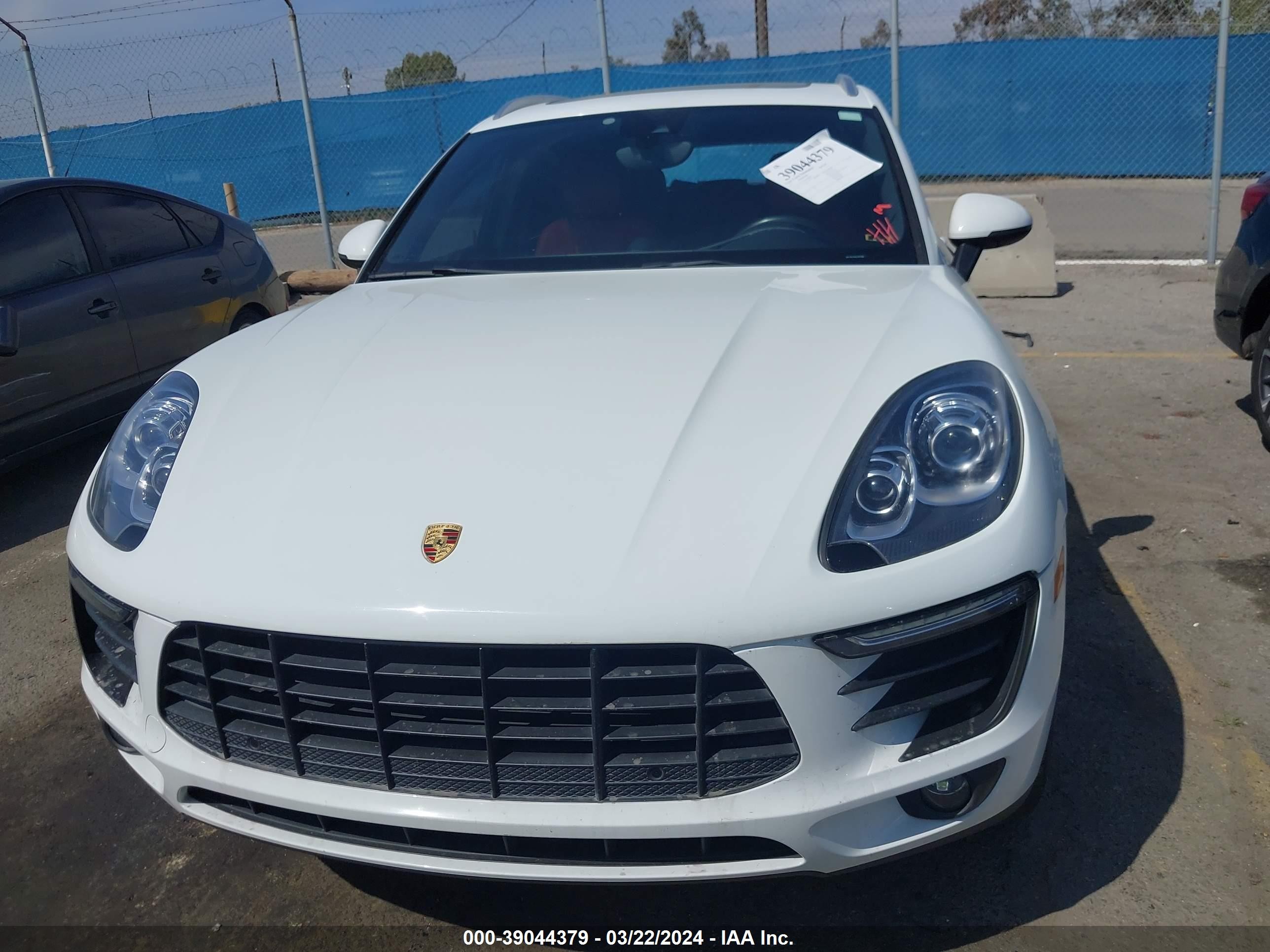 Photo 11 VIN: WP1AB2A56HLB10998 - PORSCHE MACAN 