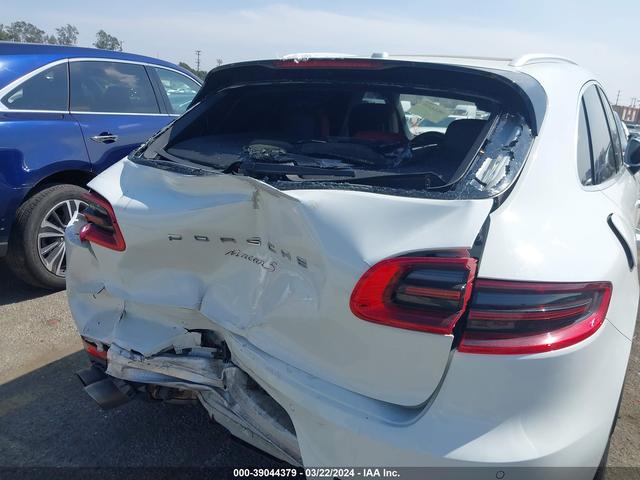 Photo 5 VIN: WP1AB2A56HLB10998 - PORSCHE MACAN 