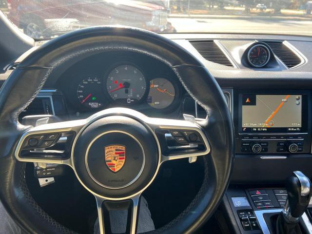 Photo 6 VIN: WP1AB2A57GLB41613 - PORSCHE MACAN 