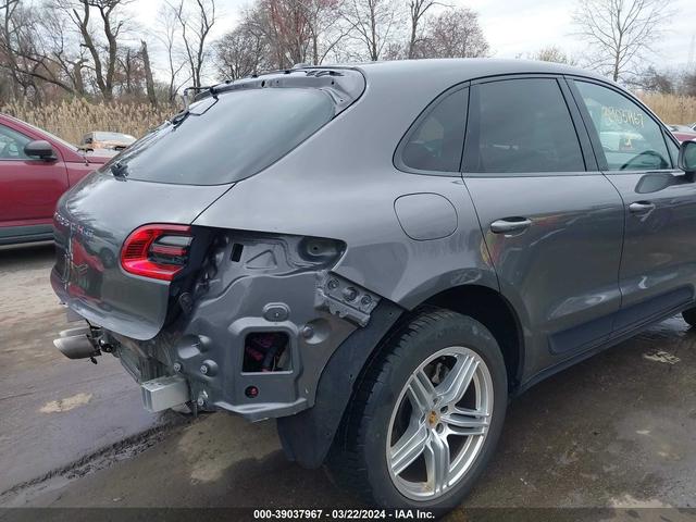 Photo 17 VIN: WP1AB2A58GLB43967 - PORSCHE MACAN 