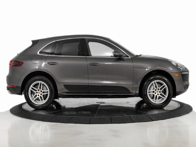 Photo 4 VIN: WP1AB2A58JLB30028 - PORSCHE MACAN 