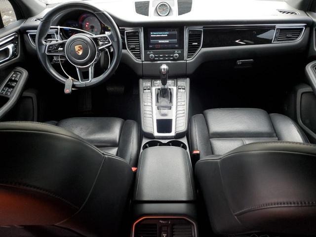 Photo 7 VIN: WP1AB2A58JLB36377 - PORSCHE MACAN 