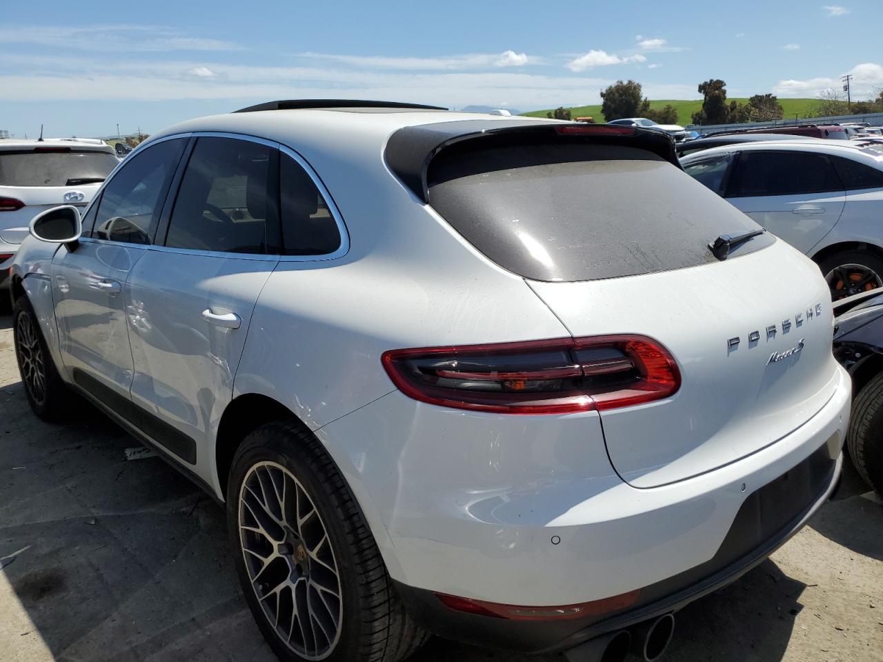 Photo 1 VIN: WP1AB2A5XFLB70540 - PORSCHE MACAN 