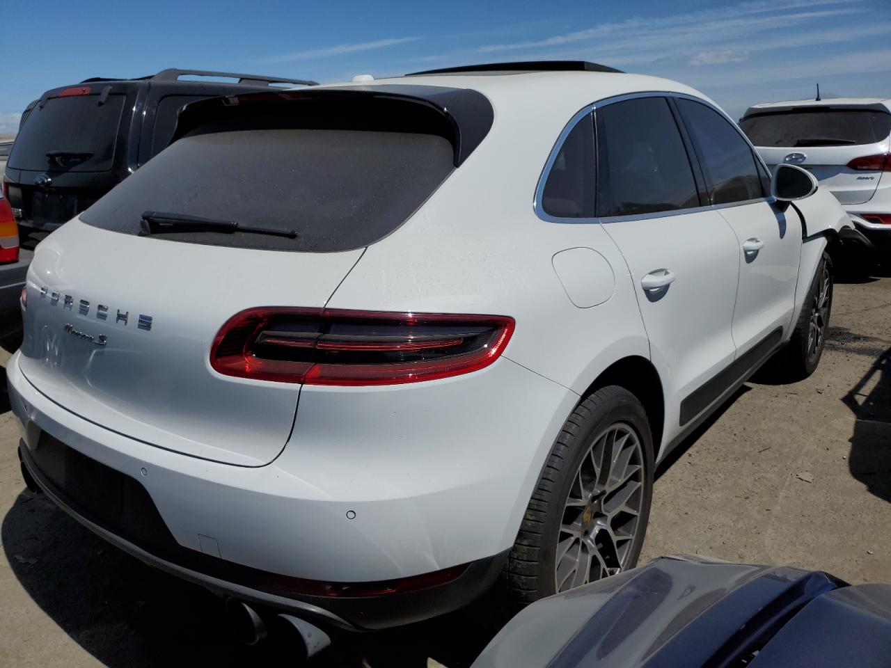 Photo 2 VIN: WP1AB2A5XFLB70540 - PORSCHE MACAN 