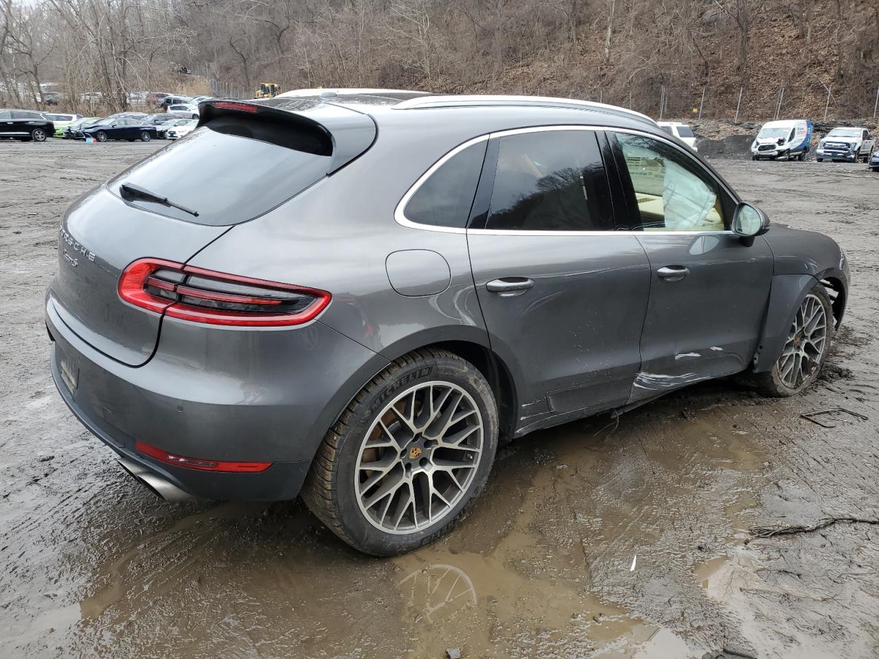 Photo 2 VIN: WP1AB2A5XGLB56820 - PORSCHE MACAN 