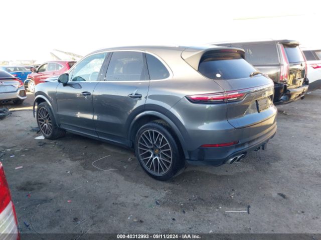 Photo 2 VIN: WP1AB2AY7PDA14428 - PORSCHE CAYENNE 