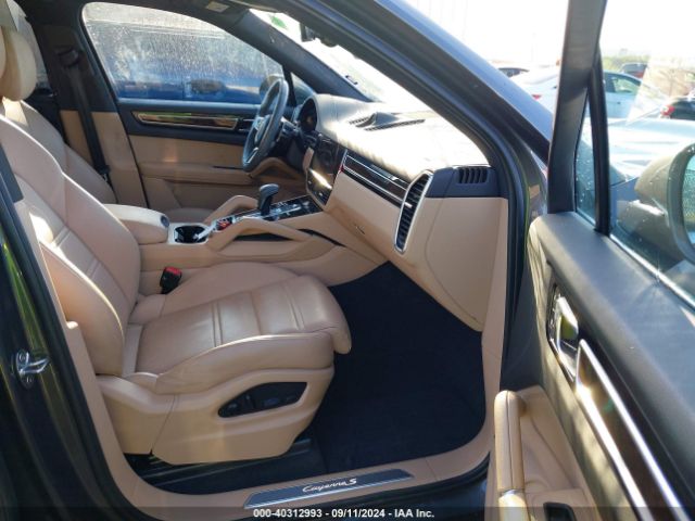 Photo 4 VIN: WP1AB2AY7PDA14428 - PORSCHE CAYENNE 