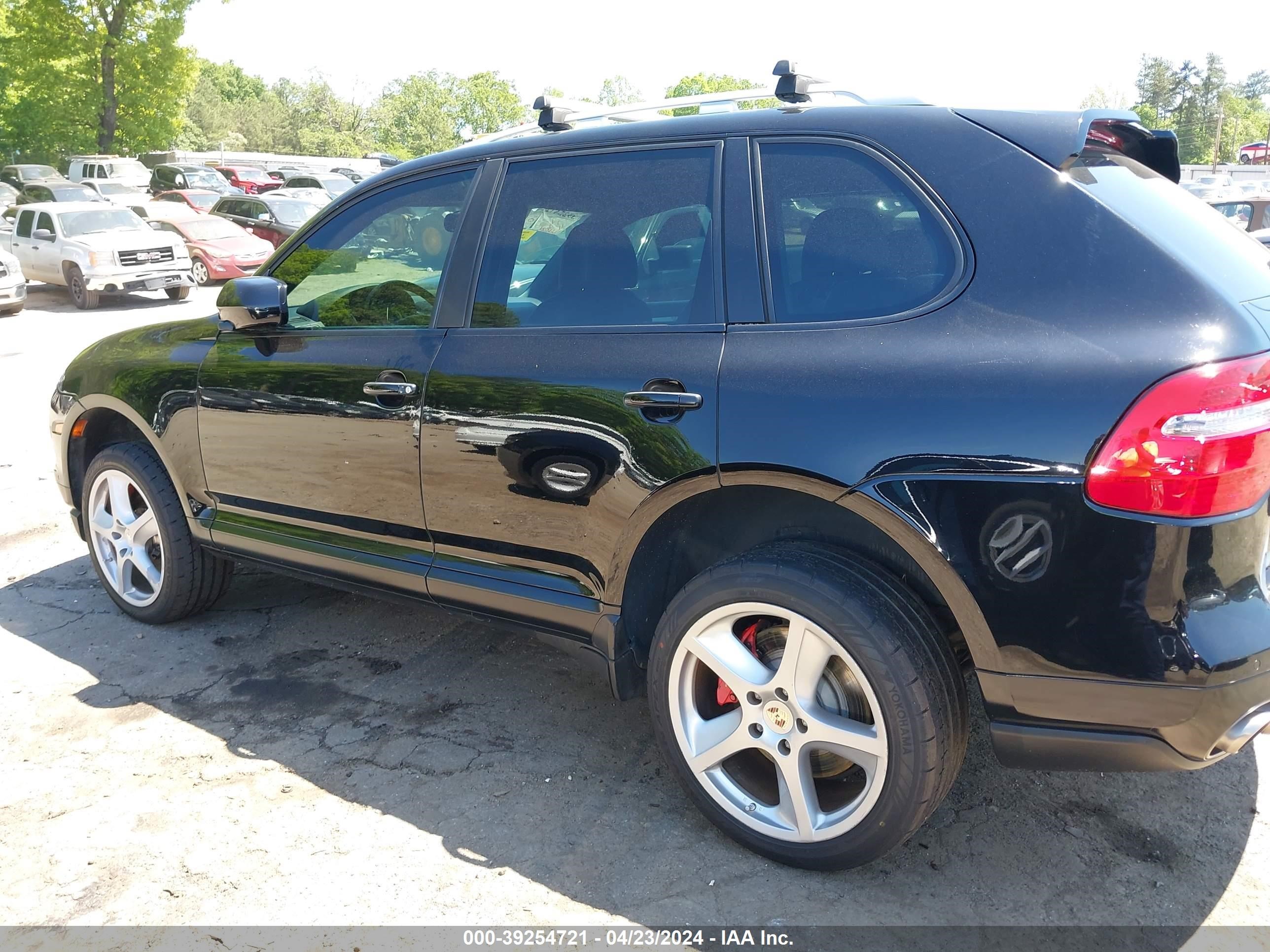 Photo 15 VIN: WP1AC29P39LA80086 - PORSCHE CAYENNE 