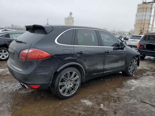 Photo 2 VIN: WP1AC2A20CLA81381 - PORSCHE CAYENNE 